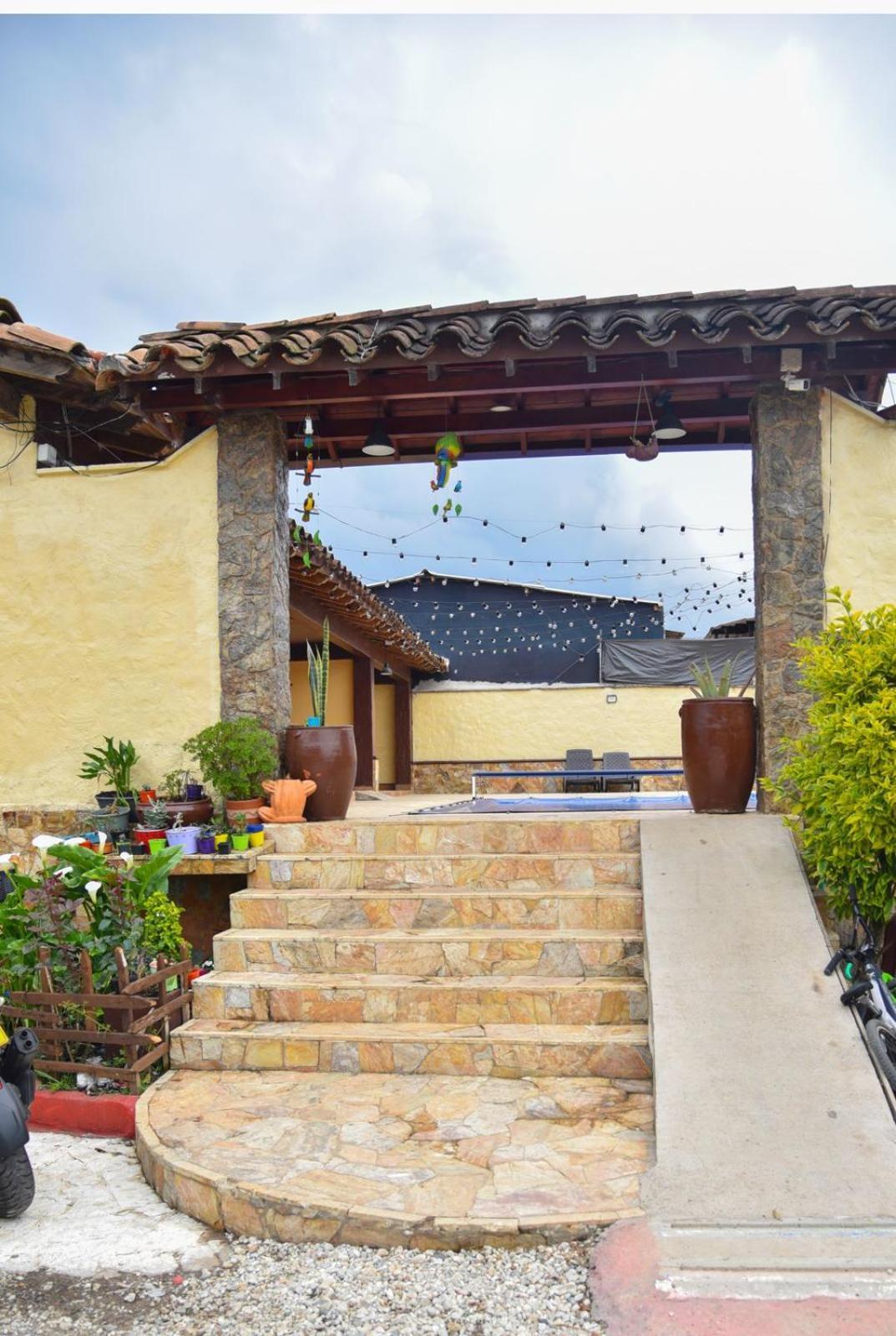 Hostal Inn II Rionegro Extérieur photo